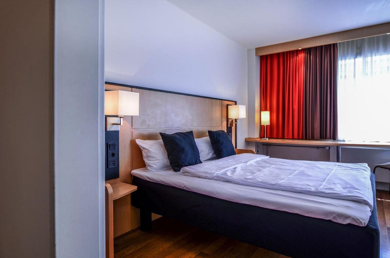 Stay Lev Hotel Леверкузен Экстерьер фото