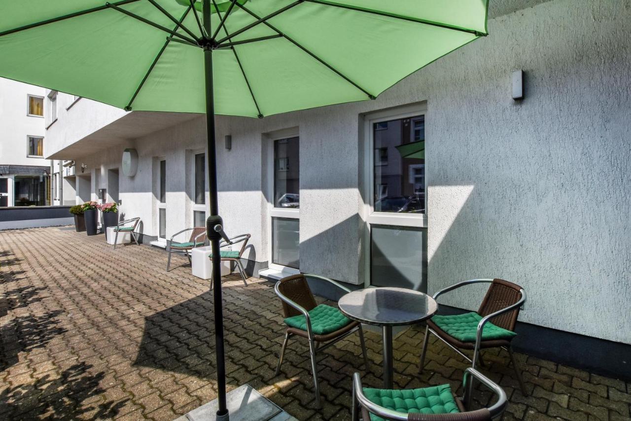 Stay Lev Hotel Леверкузен Экстерьер фото